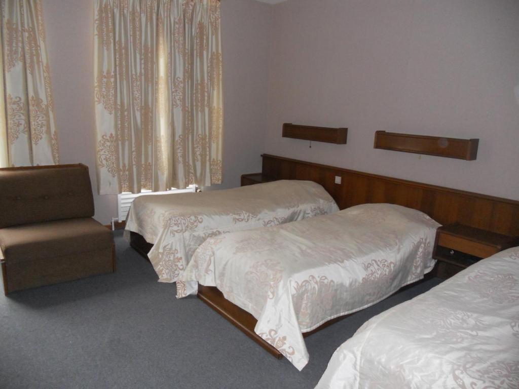 Hotel Ten Putte Gistel Rum bild